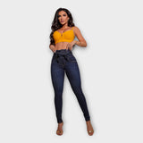 Zora – Džíny s Páskem