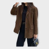 Klára – Kabát ze Semiše