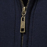 Sebastián – Jantarový Klasický Svetr