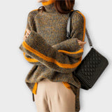 Mila – Barevný Svetr