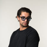 Tomáš – Moderní Brýle s Modrými Čočkami